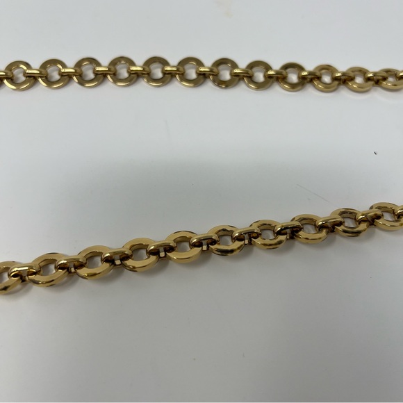 Salvatore Ferragamo Mini Cross Body bag in Fuchsia Pink - Picture 12 of 16